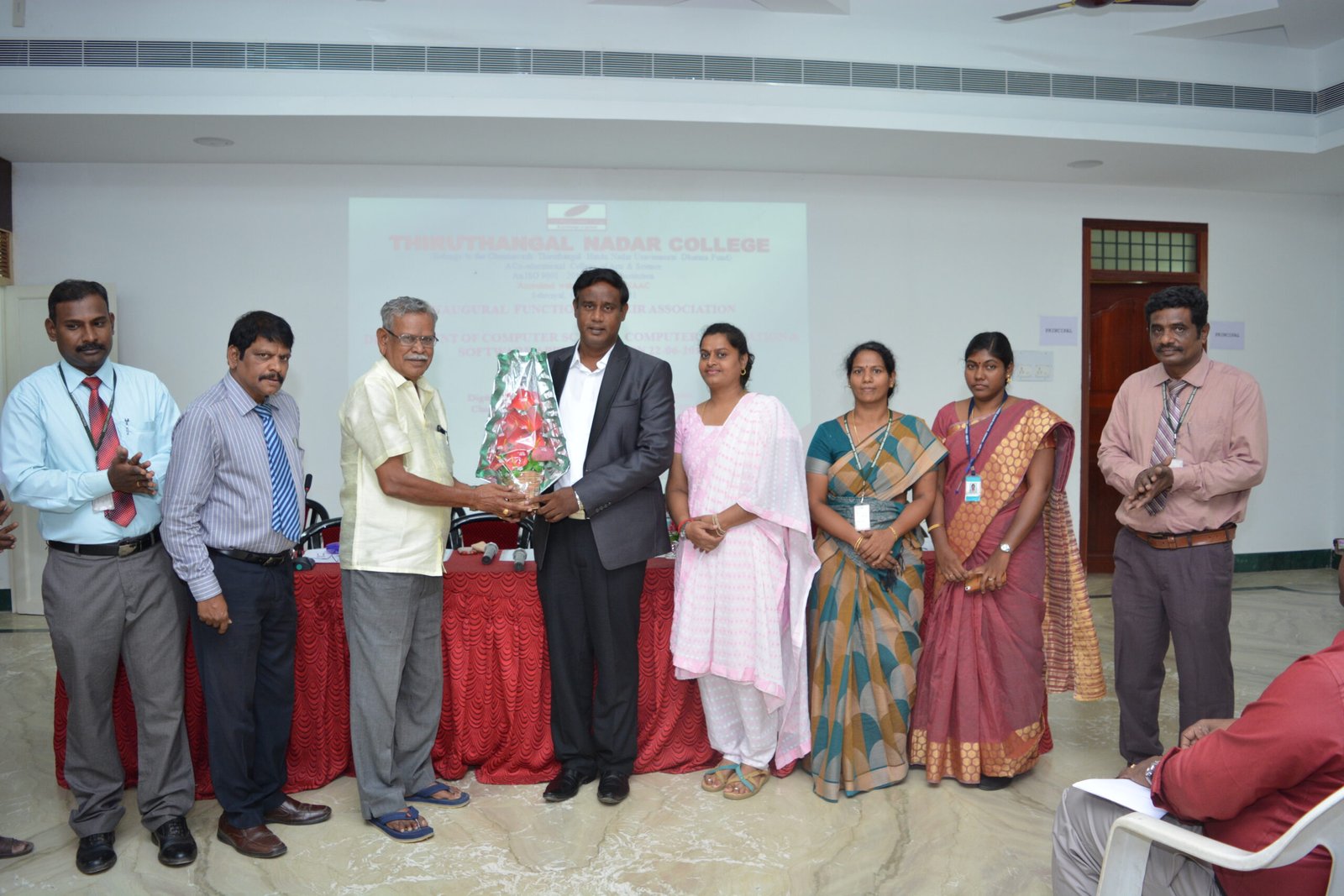 Thiruthangal Nadar College